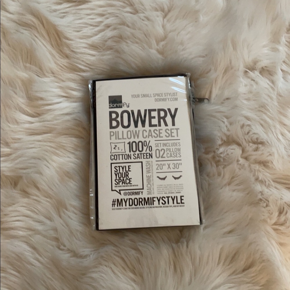 DORMIFY BOWERY PILLOWCASE SET - Picture 2 of 4